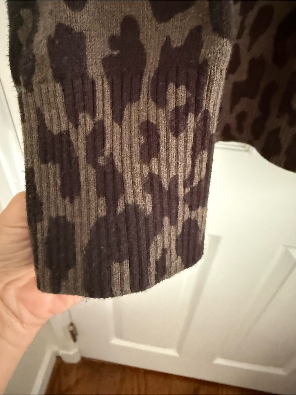 J. Jill Black Leopard-Print Hoodie Sweater - 2X - Picture 3 of 13